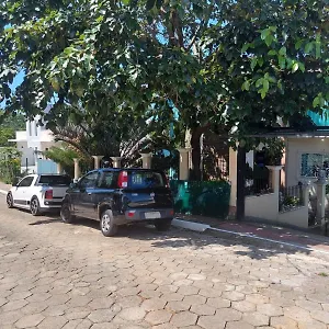Na Montanha Em Meio A Natureza Florianópolis